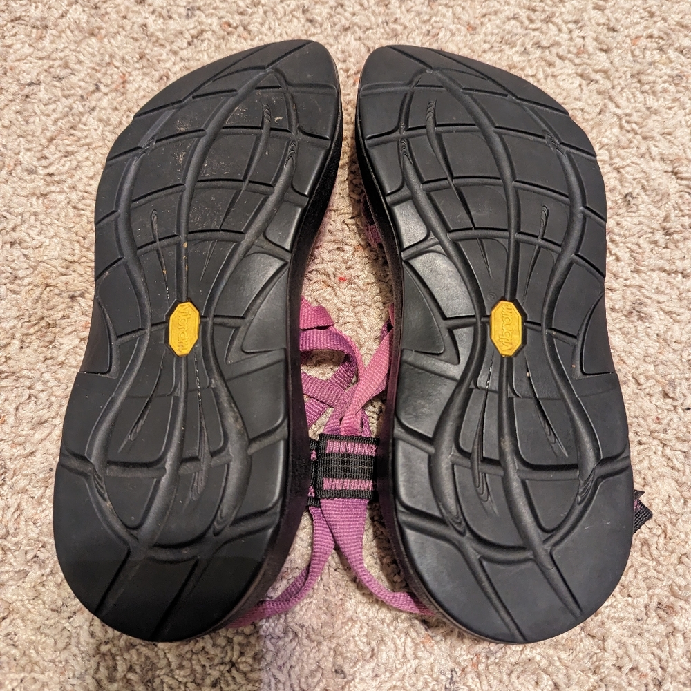 Chacos - Picture 2 of 3